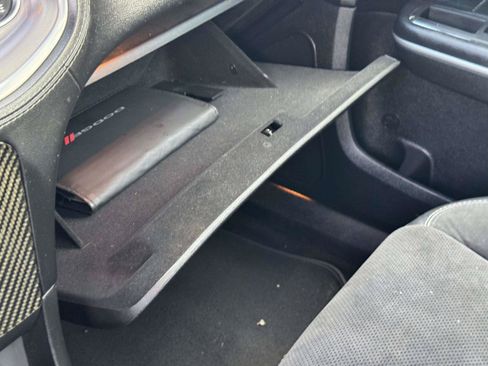 Used 2019 Dodge Charger Scat Pack w/ Dynamics Package RWD image 28