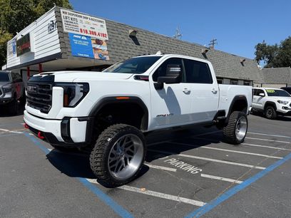 Used 2024 GMC Sierra 2500 AT4 w/ AT4 Premium Plus Package