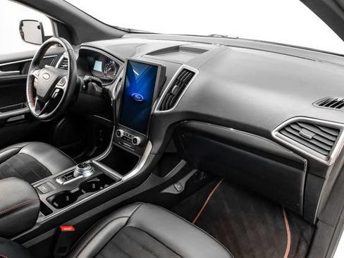 Used 2022 Ford Edge ST-Line AWD/4WD image 11