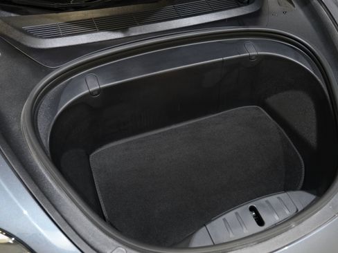 Used 2019 Tesla Model 3 Performance image 44