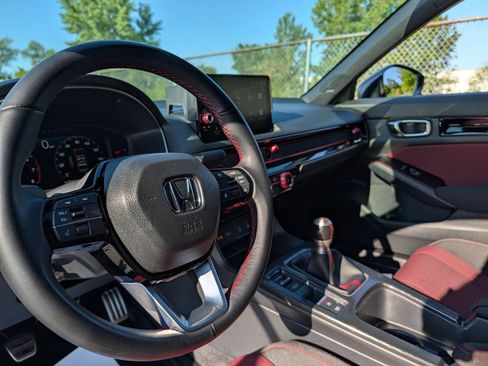 Used 2025 Honda Civic Si image 26