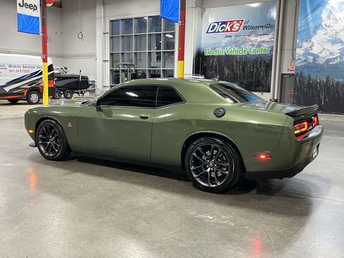Used 2022 Dodge Challenger R/T Scat Pack w/ Plus Package image 3