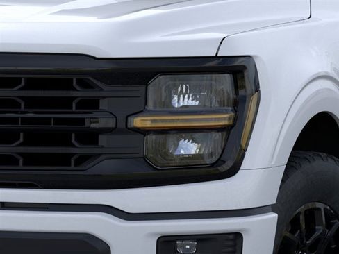 New 2026 Ford F150 XLT w/ XLT Black Appearance Package AWD/4WD image 18