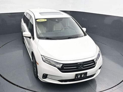 Used 2023 Honda Odyssey Elite image 17