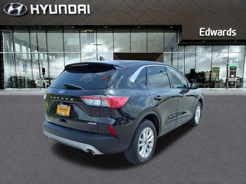 Used 2021 Ford Escape SE w/ Cold Weather Package AWD/4WD image 7