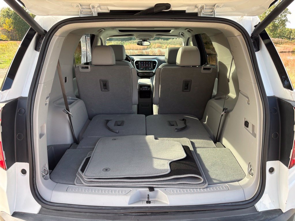 Used 2023 GMC Acadia SLT w/ Preferred Package AWD/4WD image 53