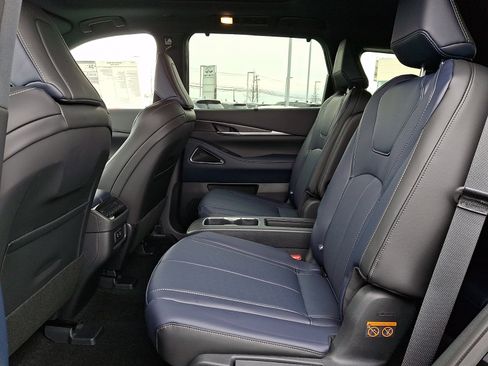 New 2026 INFINITI QX60 Sport w/ Dark Cargo Package AWD/4WD image 8