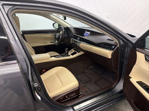 Used 2018 Lexus ES 350 w/ Accessory Package 2 FWD image 14