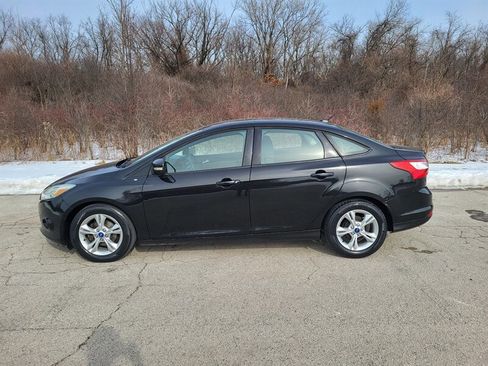 Used 2013 Ford Focus SE FWD image 3