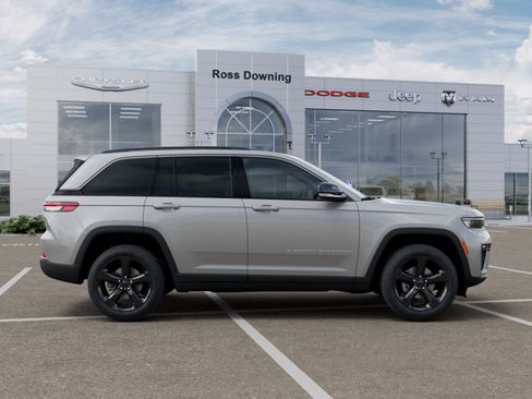 New 2026 Jeep Grand Cherokee Limited w/ Limited Altitude Package RWD image 21