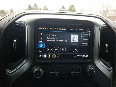 Used 2020 Chevrolet Silverado 1500 RST image 16