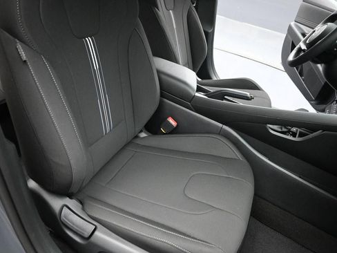New 2026 Hyundai Elantra SEL Sport FWD image 26