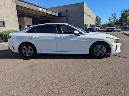 Certified 2022 Kia K5 LXS image 2