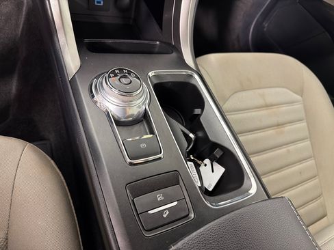 Used 2018 Ford Fusion S FWD image 17