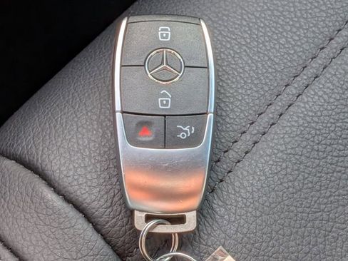 Used 2020 Mercedes-Benz GLE 580 4MATIC image 34