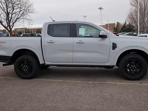 New 2026 Ford Ranger Lariat w/ FX4 Off-Road Package AWD/4WD image 9