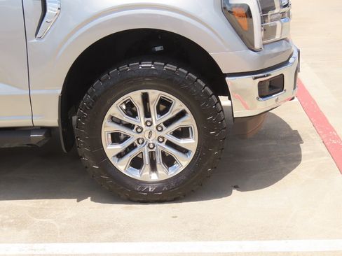 Certified 2025 Ford F150 Lariat w/ Equipment Group 501A Mid AWD/4WD image 7