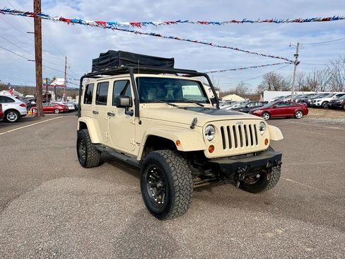 Used 2011 Jeep Wrangler Unlimited Sport image 9