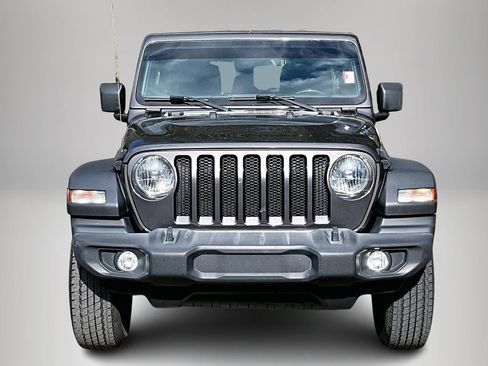 Used 2021 Jeep Wrangler Unlimited Sport image 3
