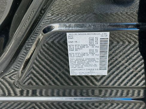 Used 2020 Nissan Pathfinder Platinum AWD/4WD image 34