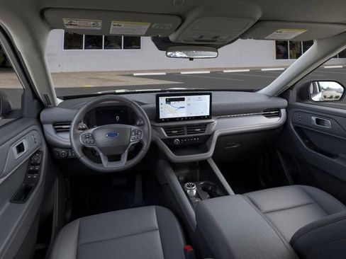 New 2026 Ford Explorer Active w/ Active Comfort Package image 9