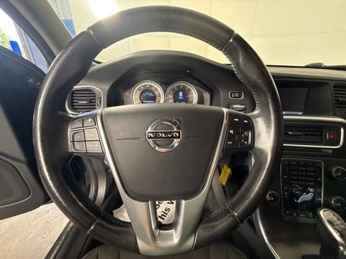 Used 2013 Volvo S60 T5 FWD image 16