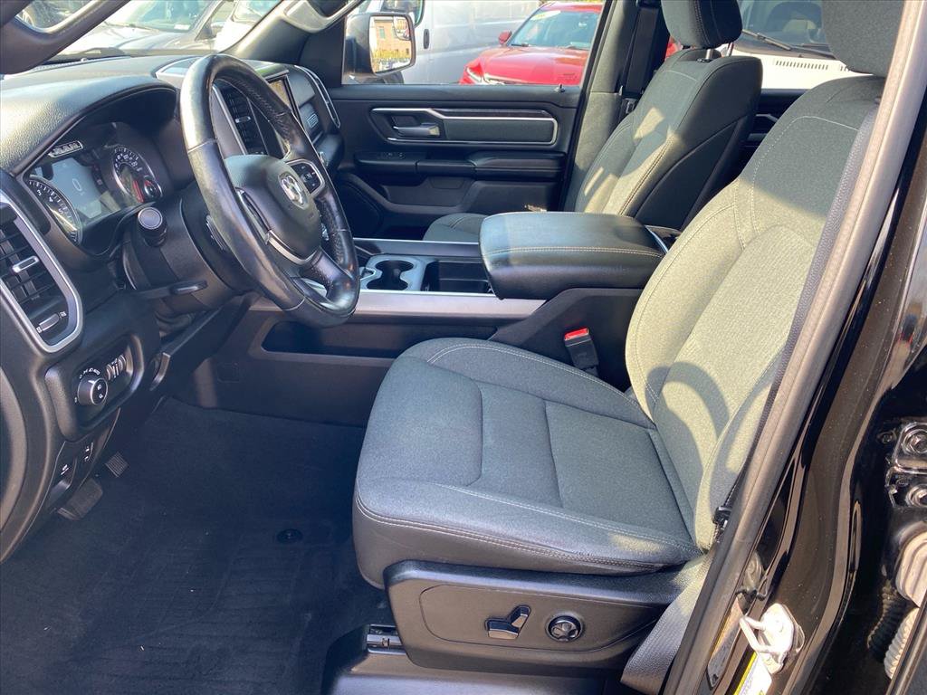 Used 2019 RAM 1500 Big Horn AWD/4WD image 9