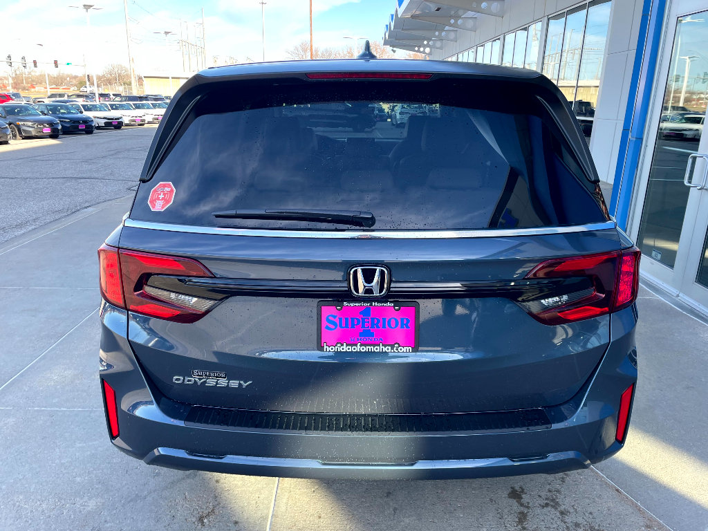 New 2026 Honda Odyssey EX-L image 3