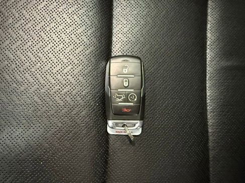 Used 2021 RAM 1500 Laramie image 22