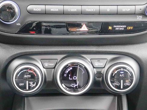 New 2026 Hyundai Venue SEL image 16