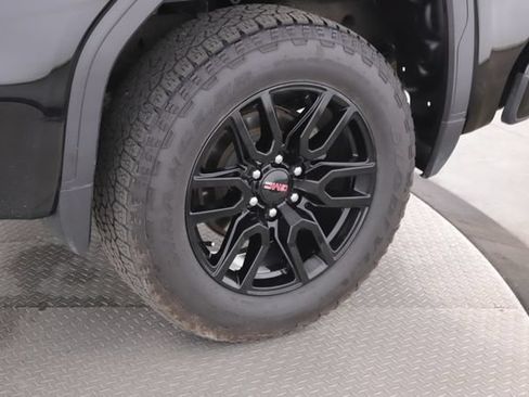 Used 2025 GMC Sierra 1500 Elevation AWD/4WD image 14