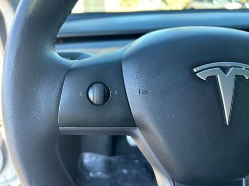 Used 2020 Tesla Model 3 Performance AWD/4WD image 18