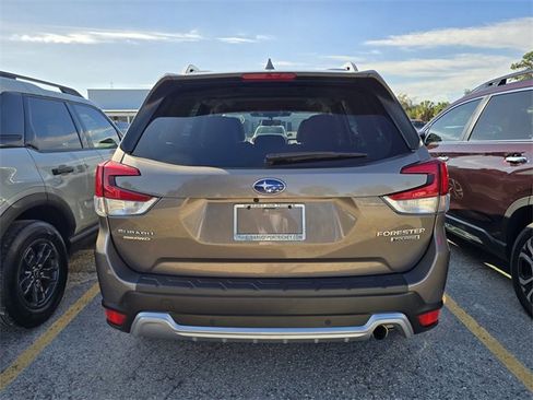 Certified 2022 Subaru Forester Touring w/ Popular Package #3 image 5