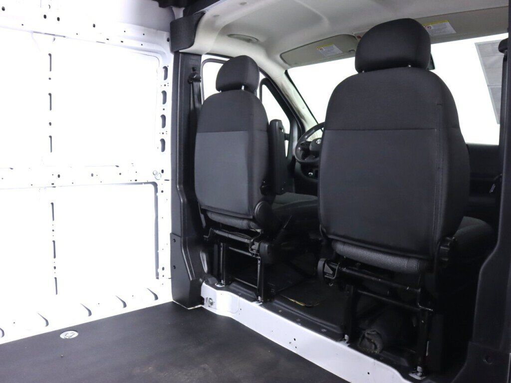 Used 2023 RAM ProMaster 2500 FWD image 33