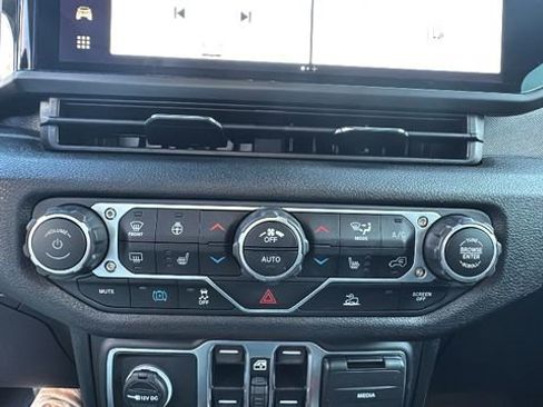 Used 2025 Jeep Wrangler Unlimited Sport S 4xe image 22