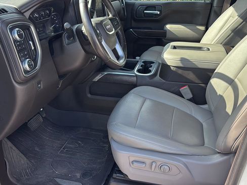 Used 2021 GMC Sierra 1500 SLT w/ SLT Convenience Package AWD/4WD image 13