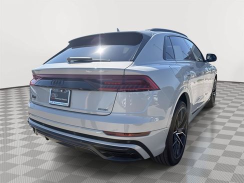 Used 2023 Audi Q8 Prestige w/ Prestige Package AWD/4WD image 5