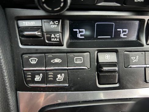 Used 2014 Porsche Cayman Coupe image 23