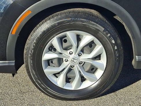 Used 2023 Honda CR-V LX image 8