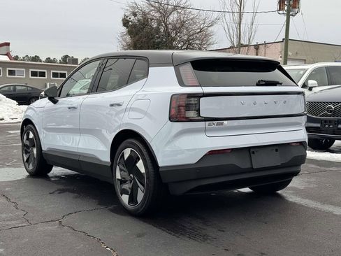 New 2025 Volvo EX30 Plus w/ Protection Package Premier image 22