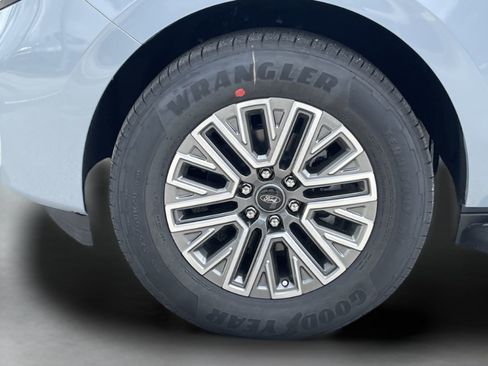 New 2026 Ford Expedition Max Platinum AWD/4WD image 37