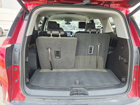 Used 2019 GMC Acadia SLT FWD image 14