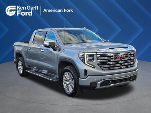 Used 2024 GMC Sierra 1500 Denali w/ Technology Package AWD/4WD image 1