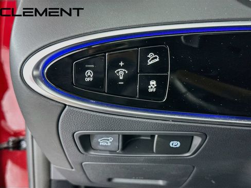 Used 2023 Genesis GV70 2.5T w/ Advanced Package AWD/4WD image 13