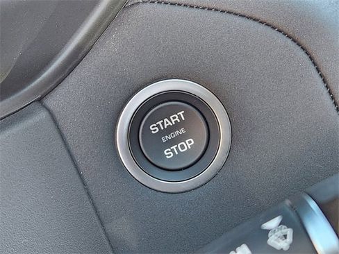 New 2025 Land Rover Range Rover Velar Dynamic SE image 20