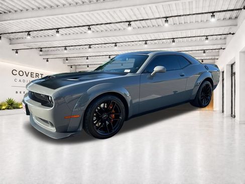 Used 2019 Dodge Challenger R/T Scat Pack w/ Widebody Package RWD image 4
