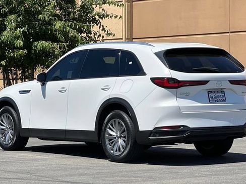 Certified 2024 MAZDA CX-90 Plug-In Hybrid w/ Preferred AWD/4WD image 6