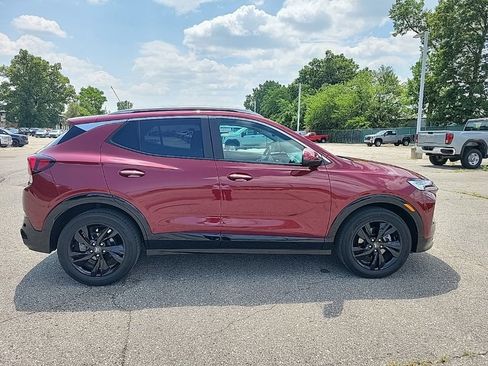 Used 2024 Buick Encore GX Sport Touring w/ Comfort Package FWD image 1