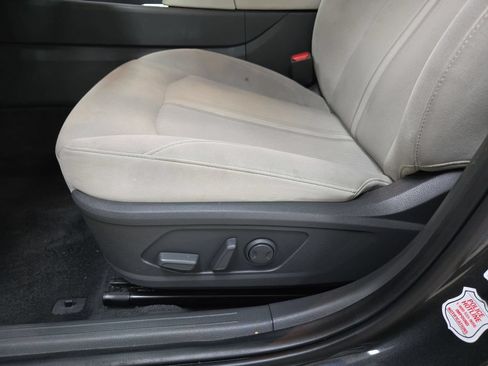 Used 2025 Hyundai Sonata SEL FWD image 14