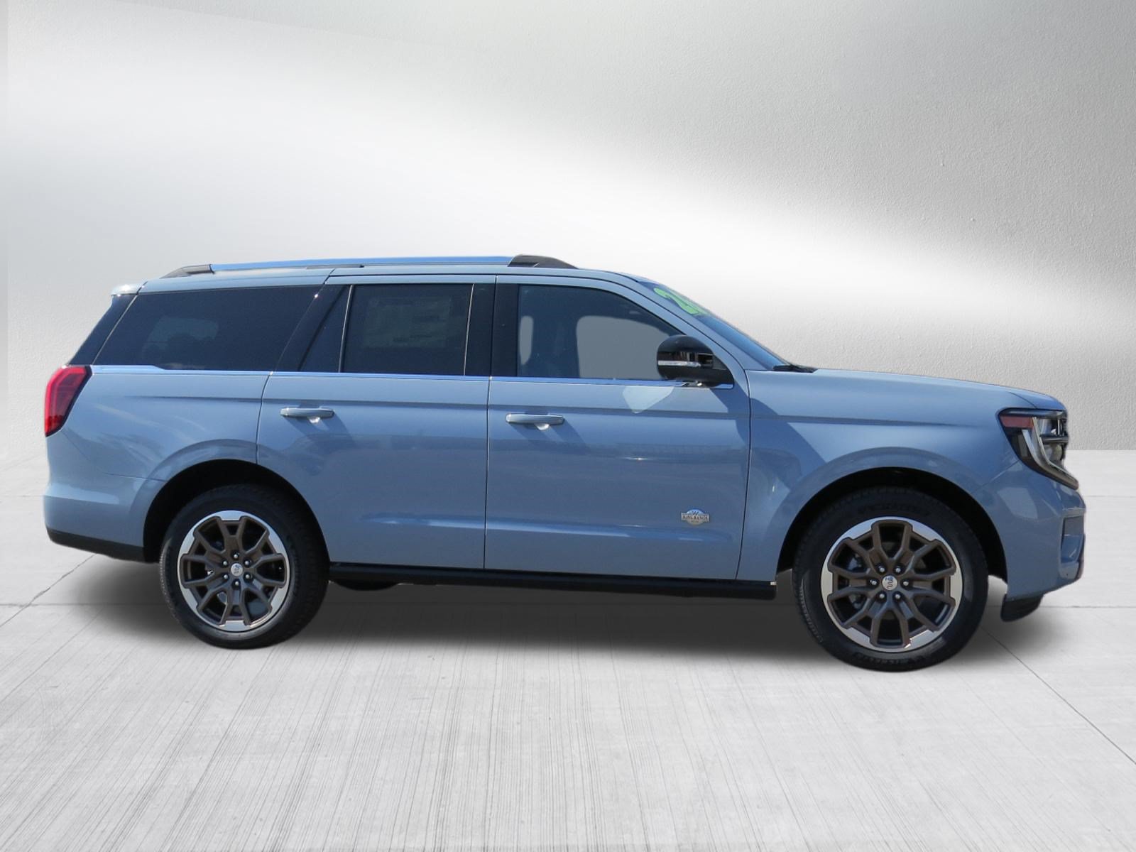 New 2026 Ford Expedition King Ranch AWD/4WD image 2